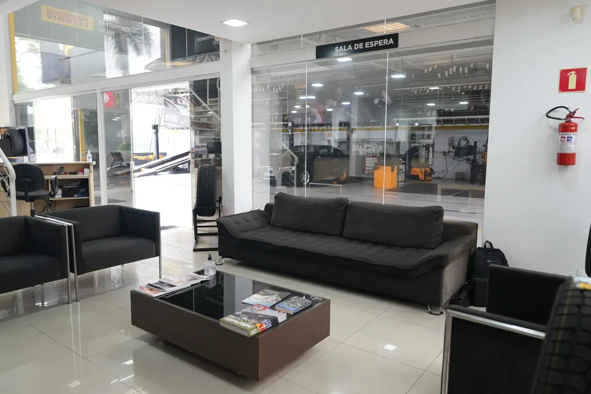 Sala de Espera Carplus Pneus